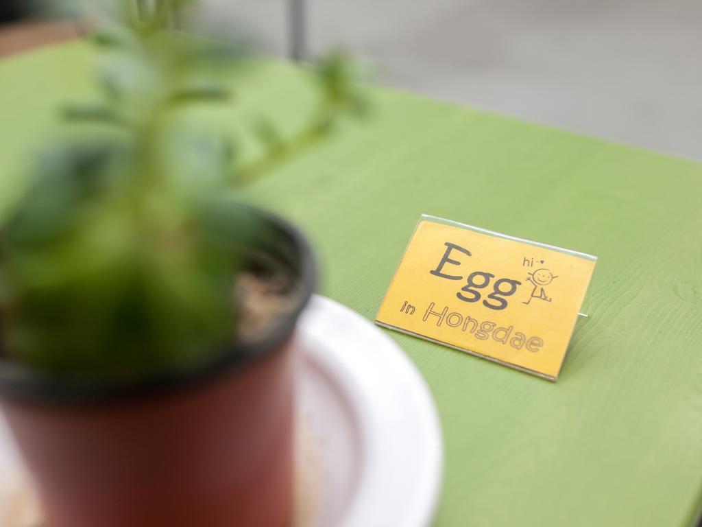Egg Guesthouse Korea Сеул Экстерьер фото