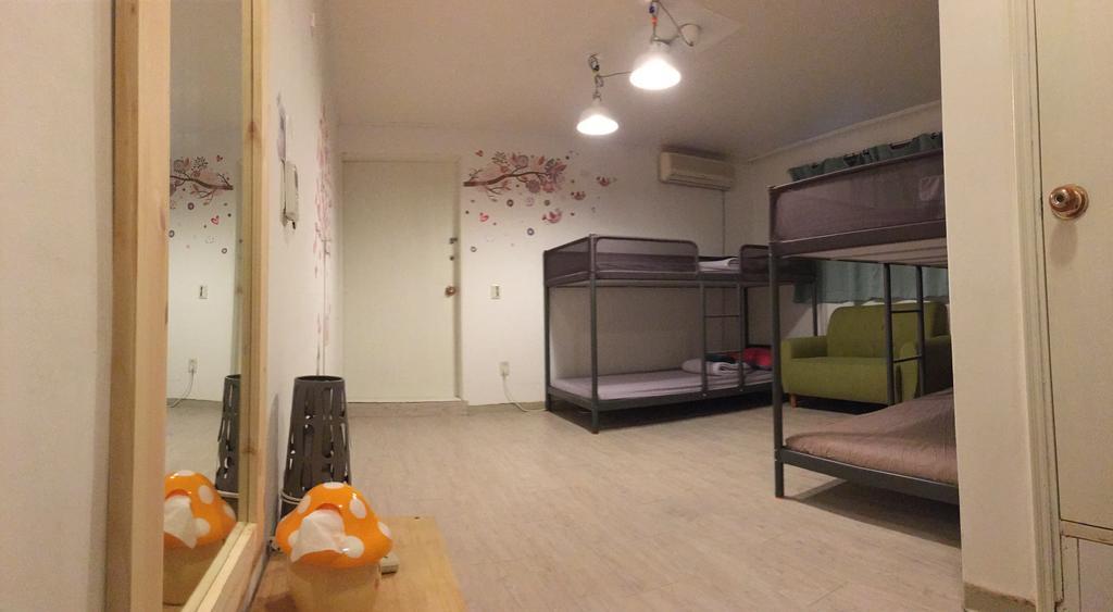 Egg Guesthouse Korea Сеул Экстерьер фото